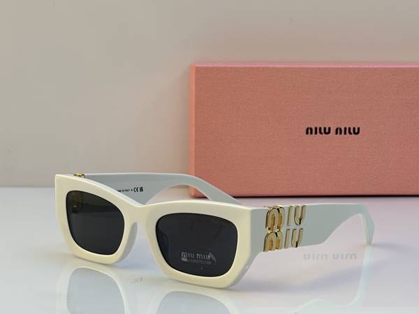 Miu Miu Sunglasses Top Quality MMS00494